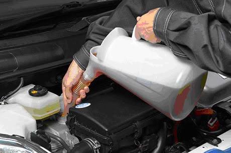 オイル交換_武雄市の車整備工場_寿モータース