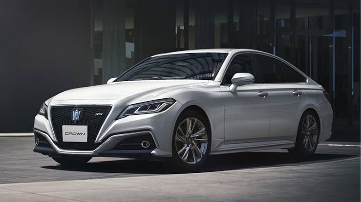 トヨタクラウン_新車中古車販売